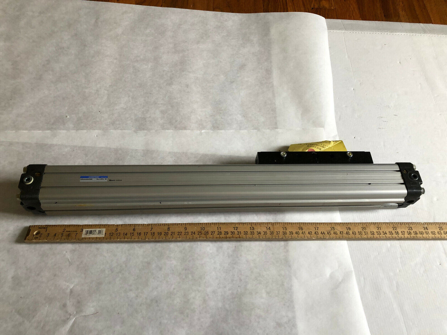 New Koganei Orca40x300 Pneumatic Linear Actuator,Orca40x300-L-C1,300Mm Travel,En
