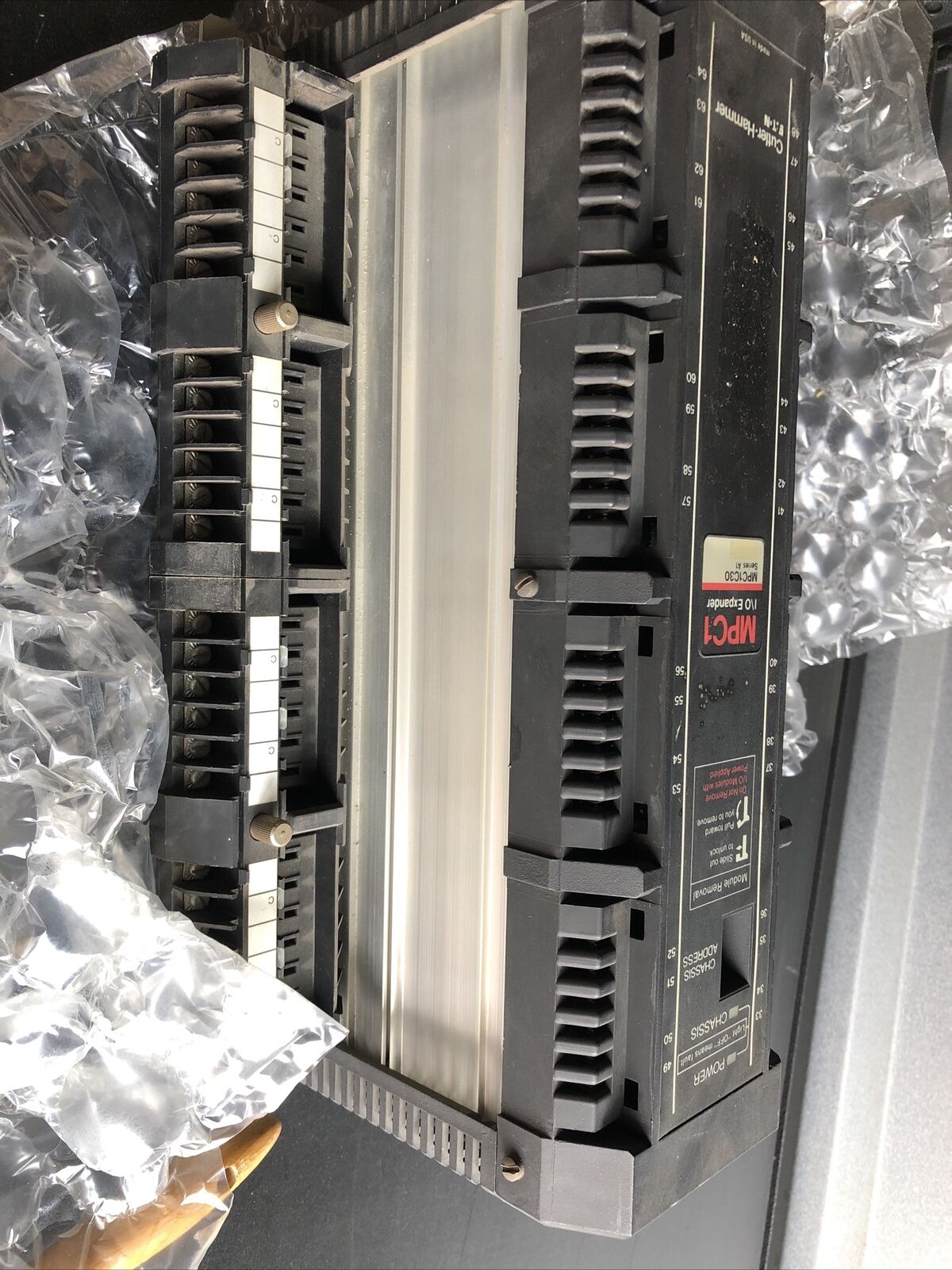 Cutler-Hammer  Mpc1c30 Eaton  Mpc1 Expander I/O Module,Ak