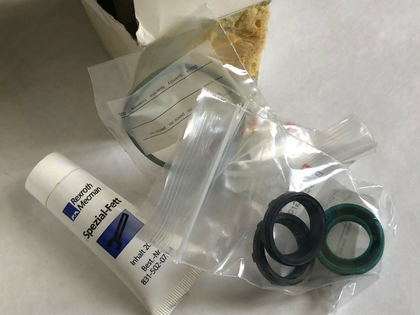 New Bosch 523 200 000 2 Rexroth 523 200 000 2 Repair Kit,Eg