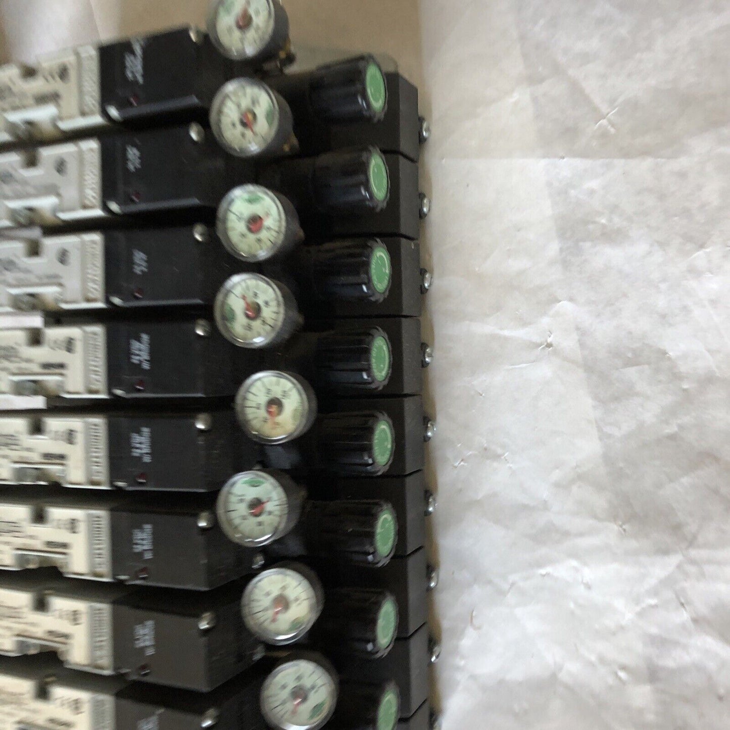 Numatics 061Bb600m,061Bb400m Solenoid Valve,062Rs715j,24Vdc 2.5W,Am