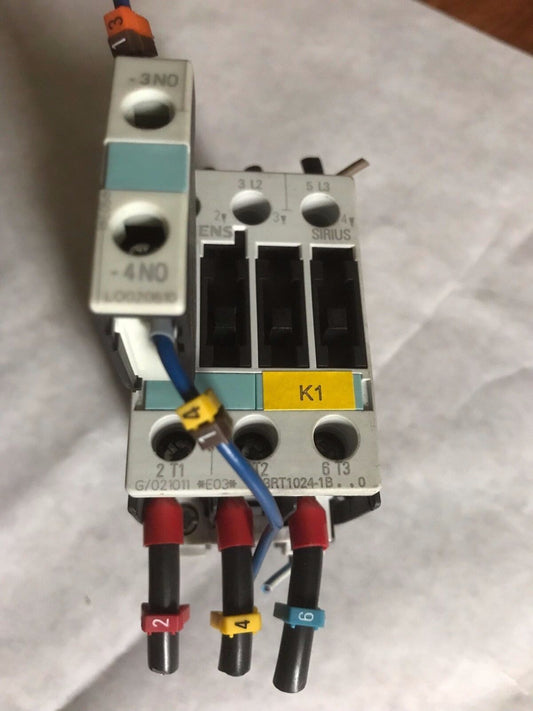 Siemens 3Rt1024-1B,Dc 24V,Lo020610,Iec 60 947,3Rt1926-1Es00,G/021011 E03,Ay