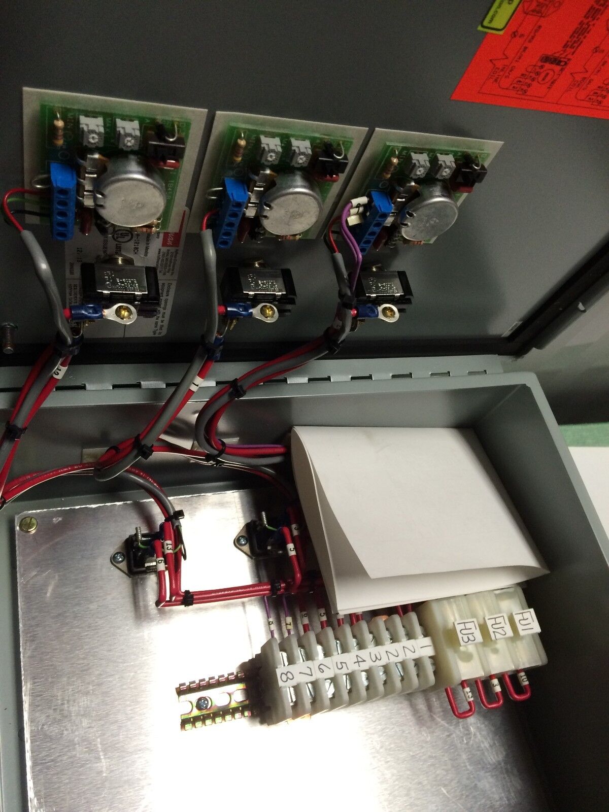 New Ampion 3Ga Hopper Bowl Controller,115Vac/ 15A,A-1210Ch,Bv
