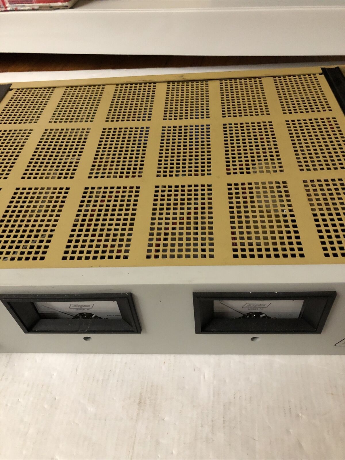Acopian 24Pt10afhm-230 Regulated Power Supply, 3 Amp, 250 V,Cw
