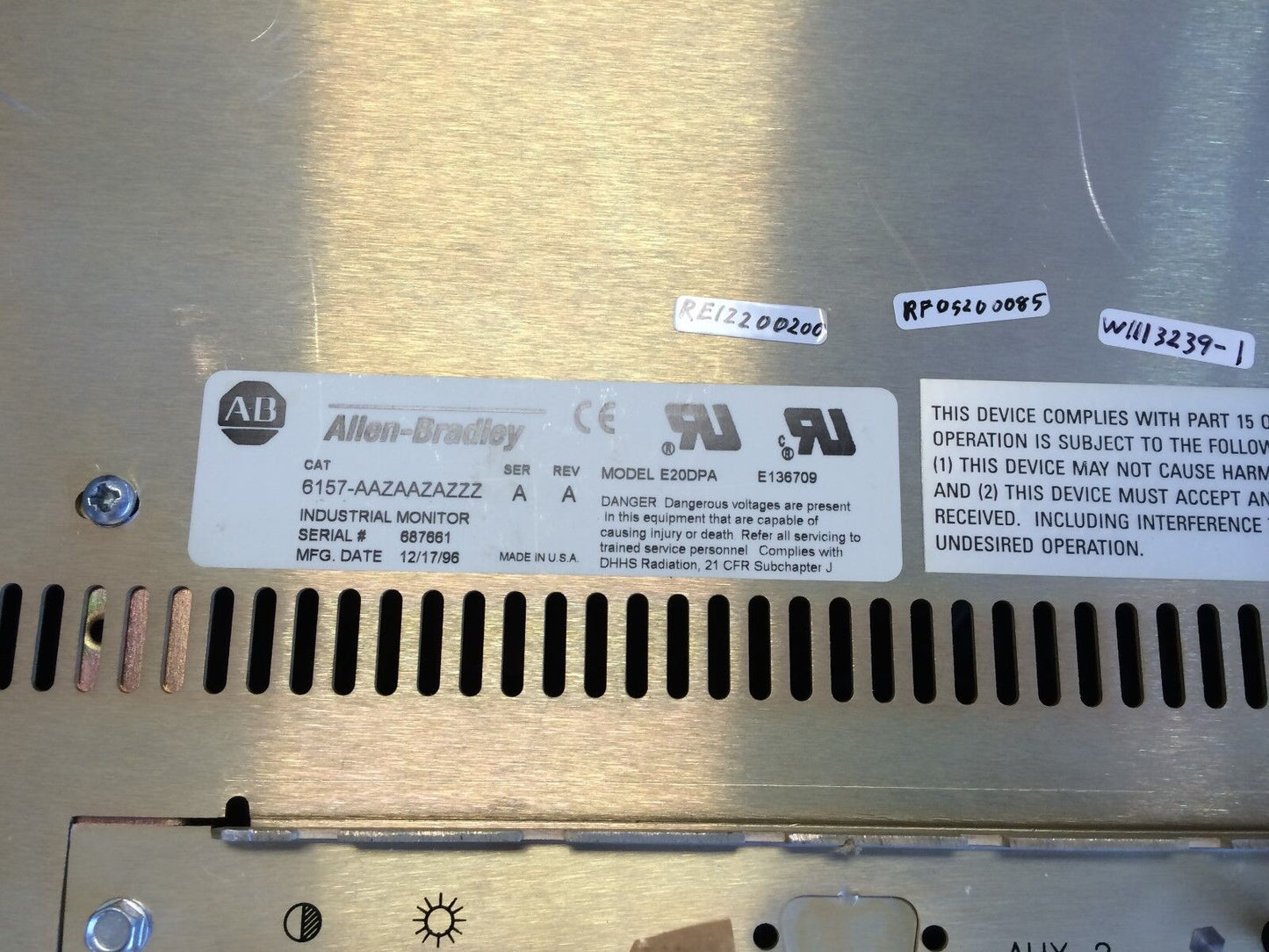 Allen Bradley 6157-Aazaazazzz Industrial 20" Monitor,100-240 Vac,Bq