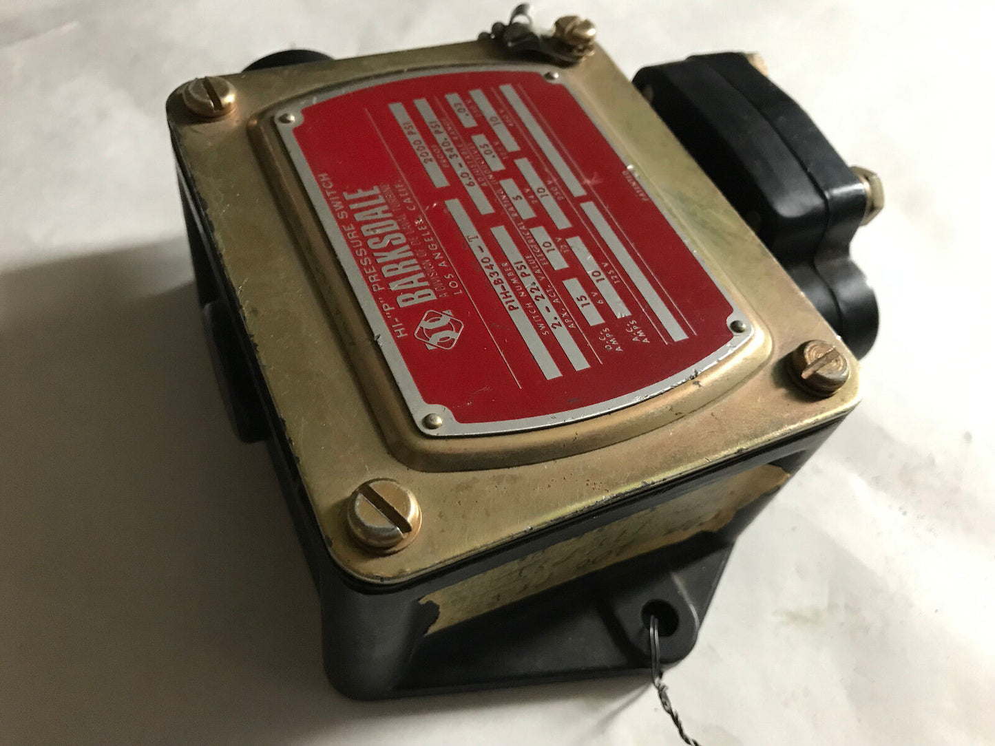 Barksdale P1h-B340-T,Pih-B340-T Pressure Switch, 2000 Psi,Si