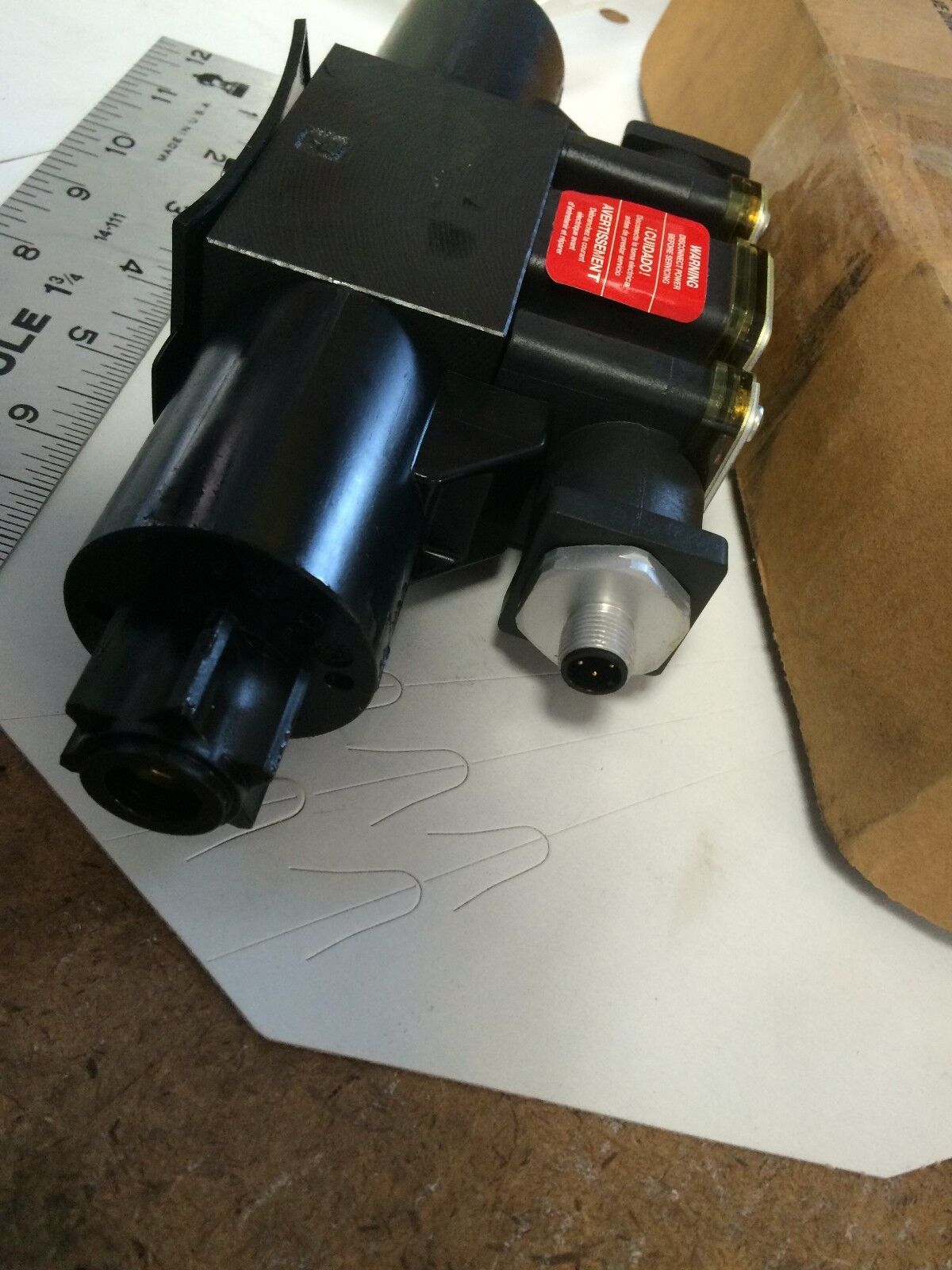 Parker D1vw004cnjglmj7y 82 Hydraulic Solenoid Valve,D1vw004cnj 24Vdc,3000-Psi,Su