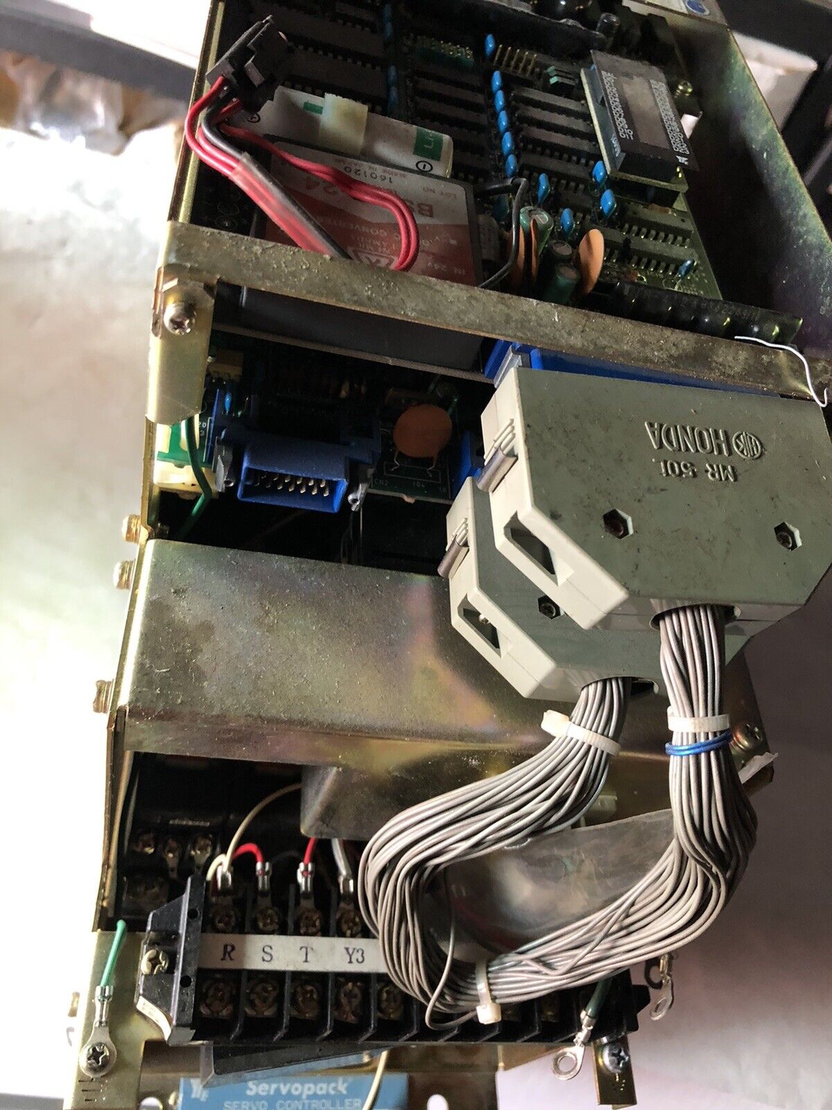 Yaskawa Cacr-Sr-06Tz0smy01a,Cacr-Sr-06 Tz9smy01a Servopack Servo Drive,Sk