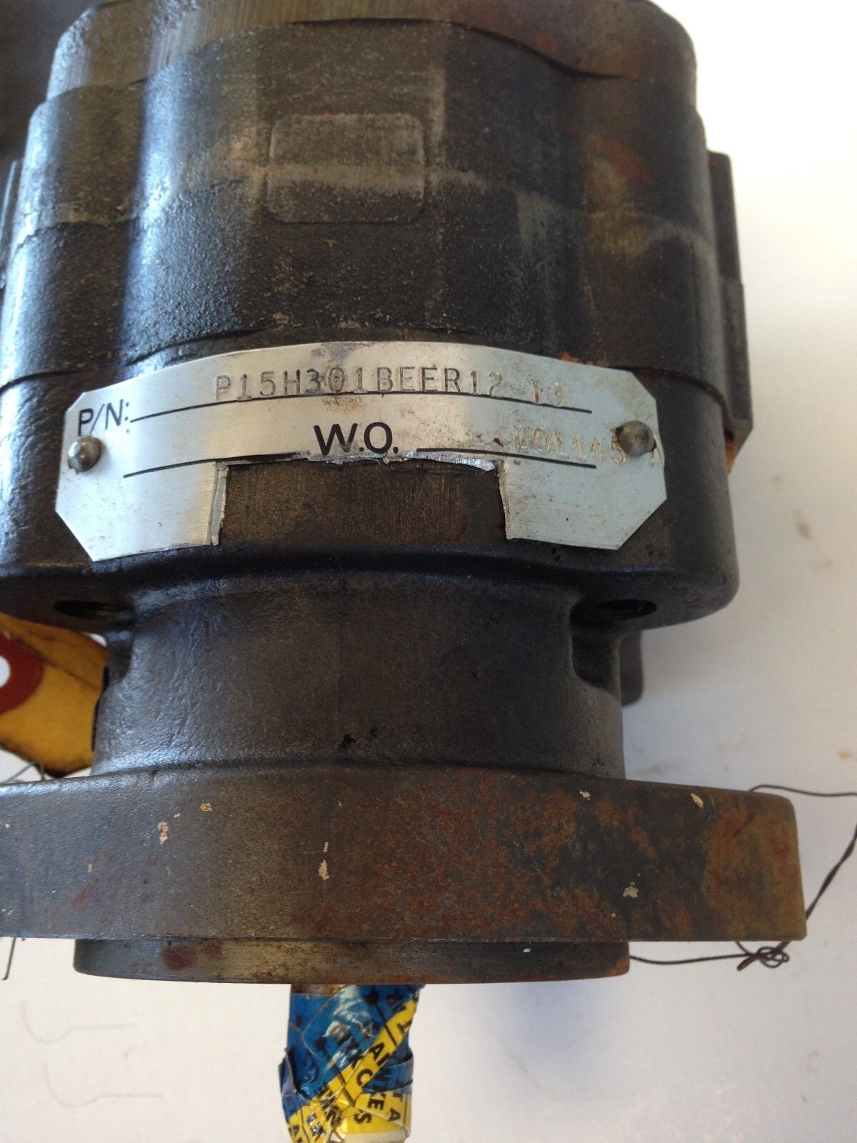 New Lynch P15h-301-Beer12-13 Hydraulic Motor,5/8" Shaft,3/4Npt Ports Da 1603,Dc
