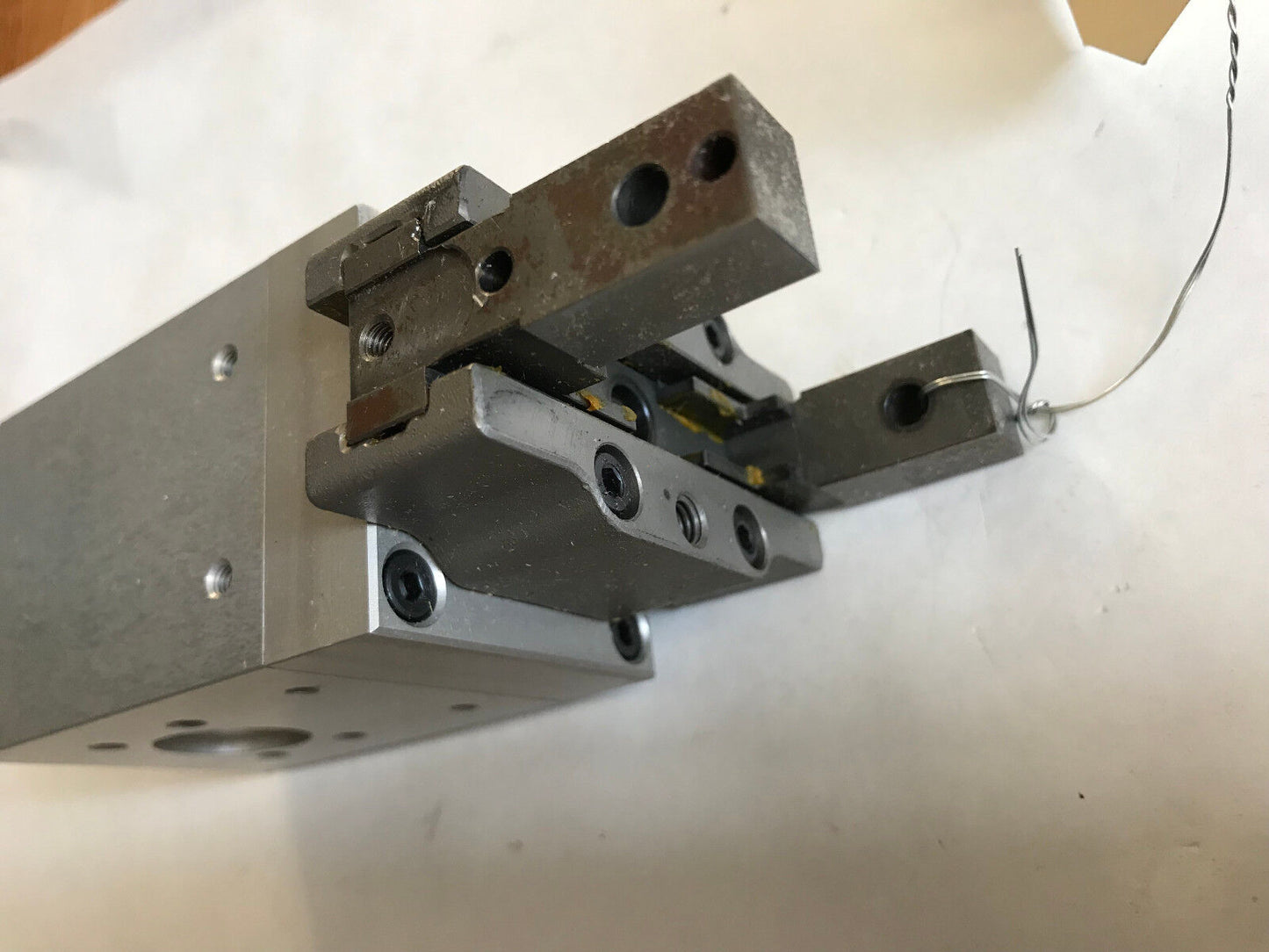 Fibro 52.81.1. 501,Flt 52.81.1.501 81705 50105, 2 Finger Parallel Gripper,Sd