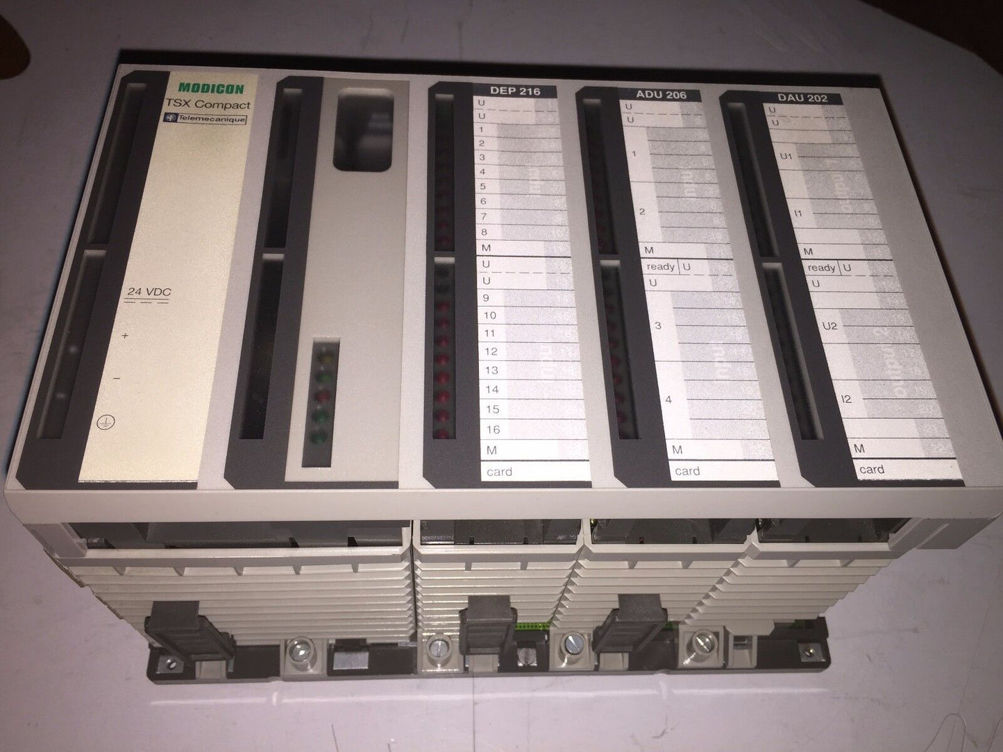 Telemecanique Pc-0984-145 Modicon Pc-0984-145 Tsx Compact Plc Unit,Ct