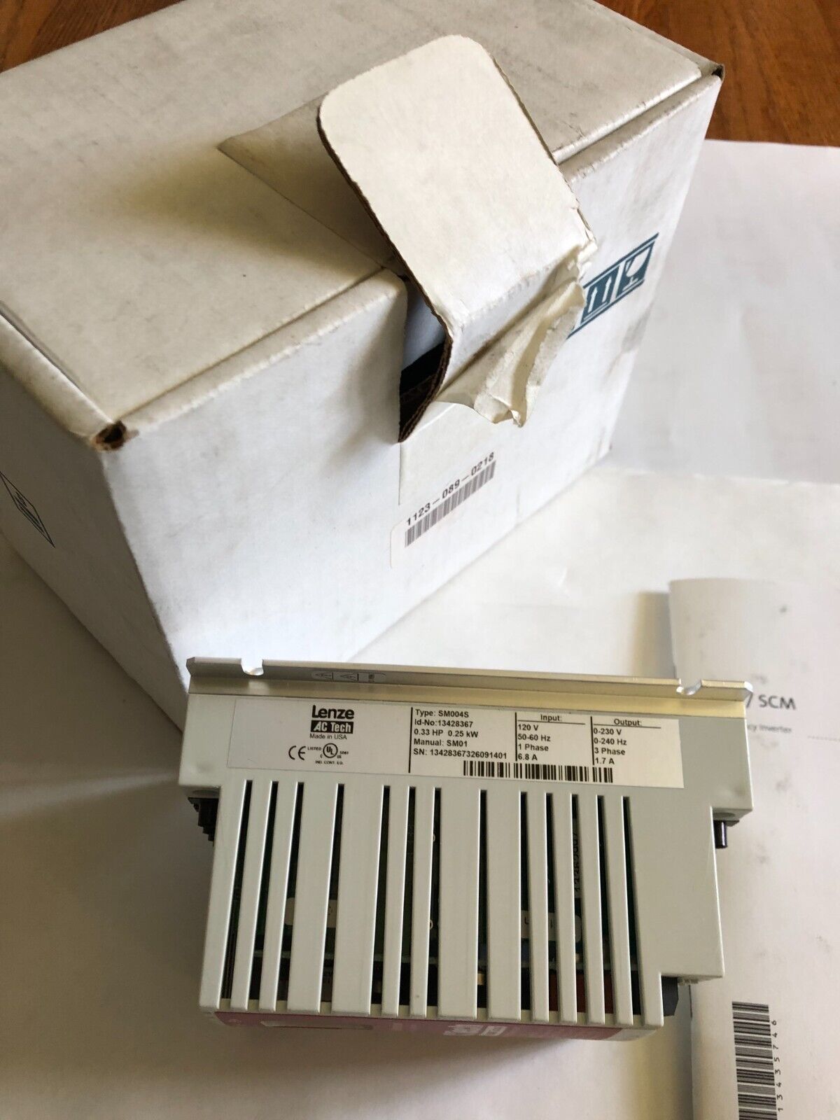 New Lenze Ac Tech Sm004s 13428367 Ac Drive. 0.33Hp 0.25Kw,Bj