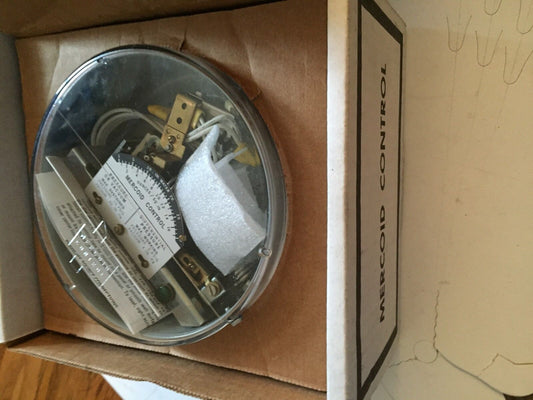 New Dwyer Pg-152-P1 Pressure Switch Pg152pi,Ba