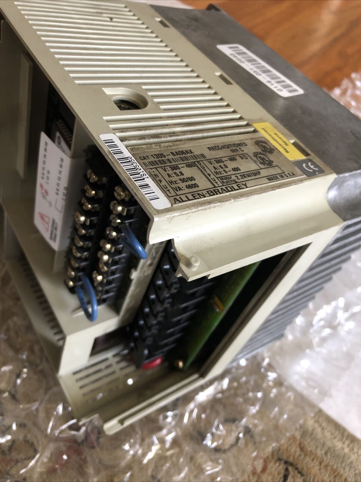 Allen Bradley 1305-Ba06ax Adjustable Frequency Drive, 3 Hp, 3-Phase,Bb