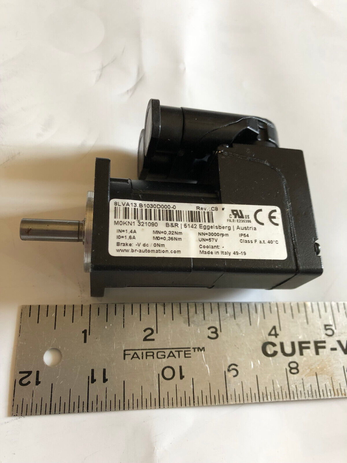New B&R 8Lva13.B1030d000-0 Servo Motor. 3000Rpm,An