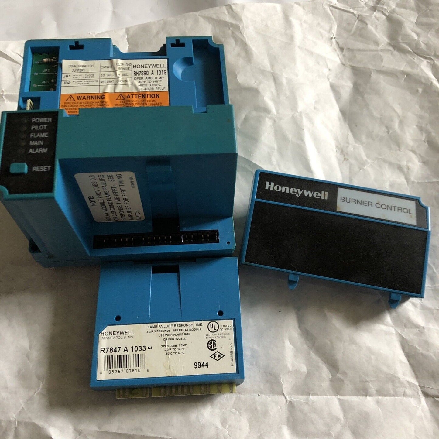 Honeywell Rm7890 A 1015 Burner Rm7890a1015 Control, R7847a1033 Relay Module,Bu