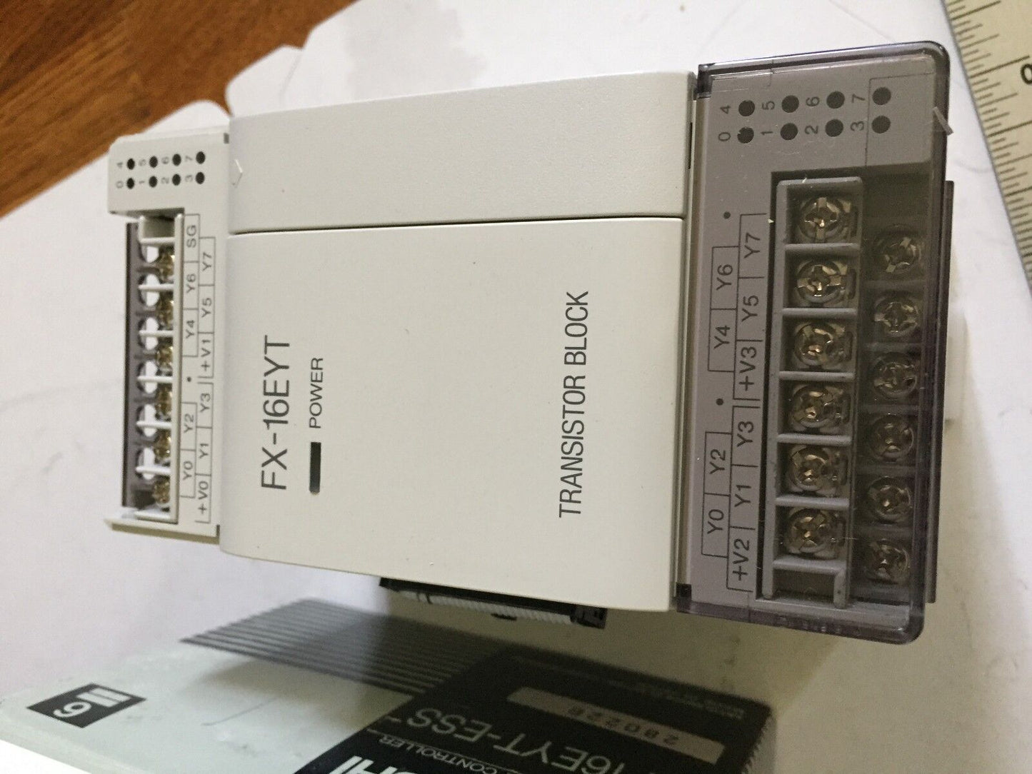 New Mitsubishi Fx-16Eyt-Ess,Fx-16Eyt Output Module 0.5A 5-30Vdc,Sl
