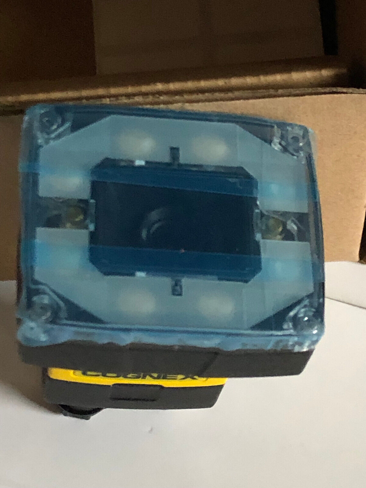 New Cognex Is2000c-130-40-125 In-Sight Vision Sensor Camera 825-10499-1R 01,Eb