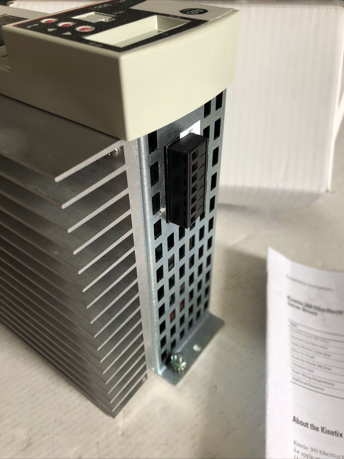 New Allen Bradley 2097-V34pr5 Kinetix 300 Servo Drive,2097 V34pr5,2097-V34pr5,Cr