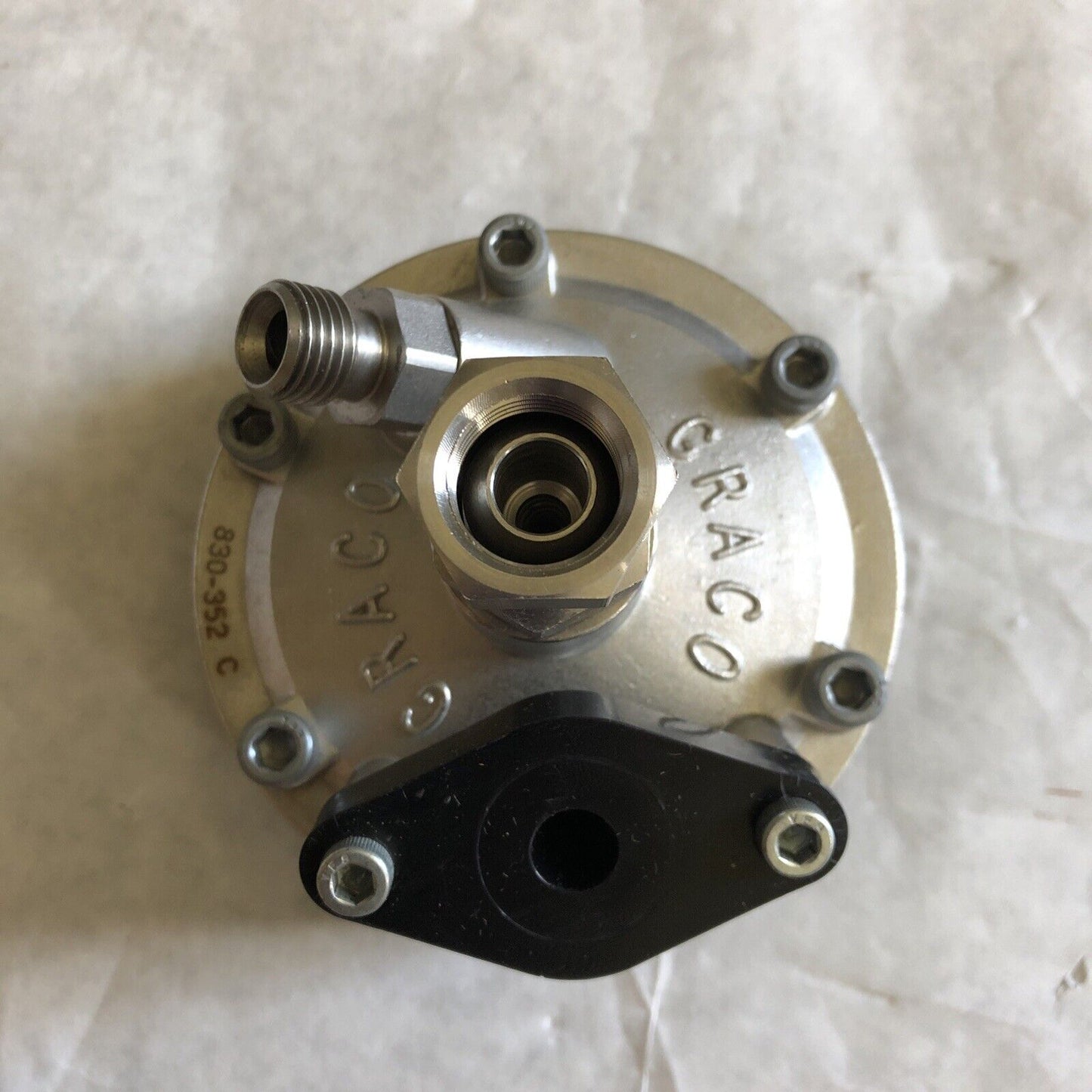 New Graco 830-352 C,Graco 830352 Fluidless Dump Regulator,Ct