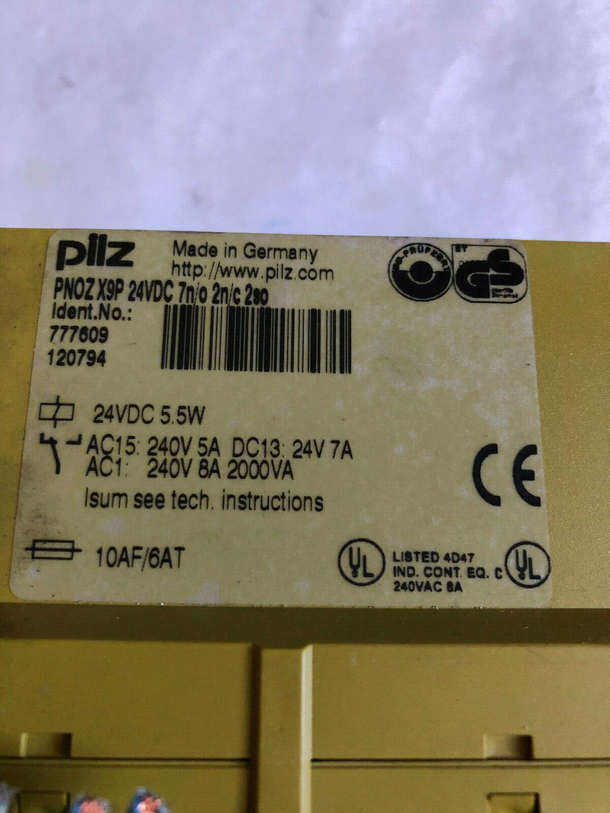 Pilz Pnoz X9p 24Vdc Safety Control Relay,24 Vdc,5.5 Watts,Eb