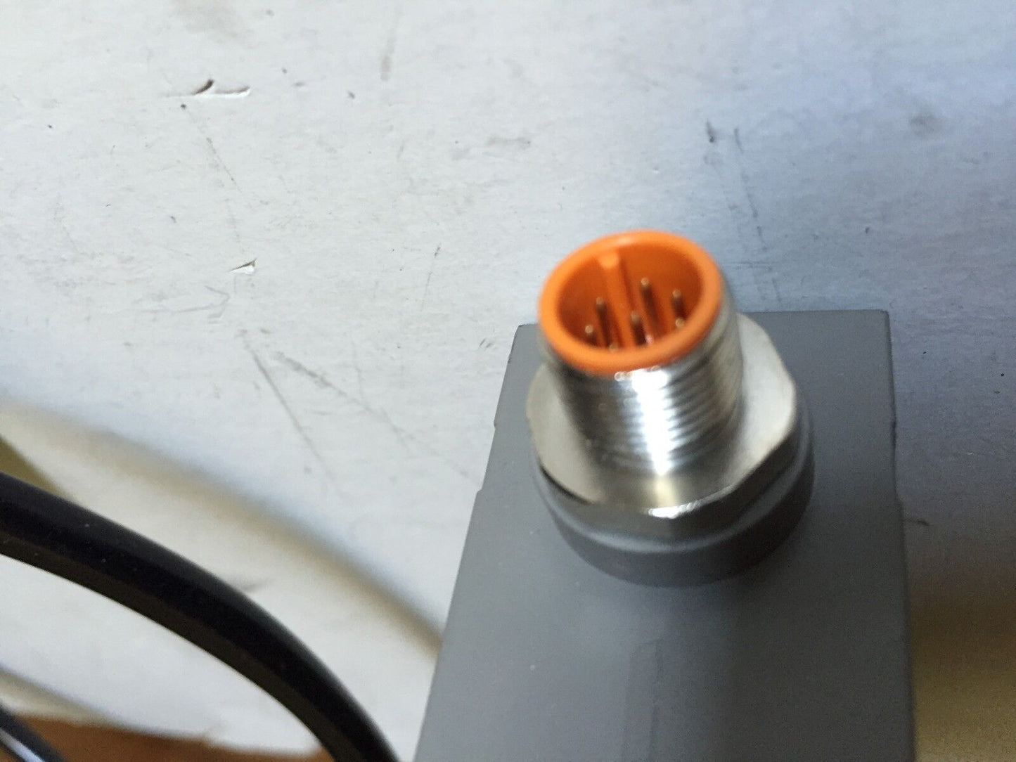 Omron E3mc-Mx11 Fiber Optic Rgb Npn 4 Output,Ea