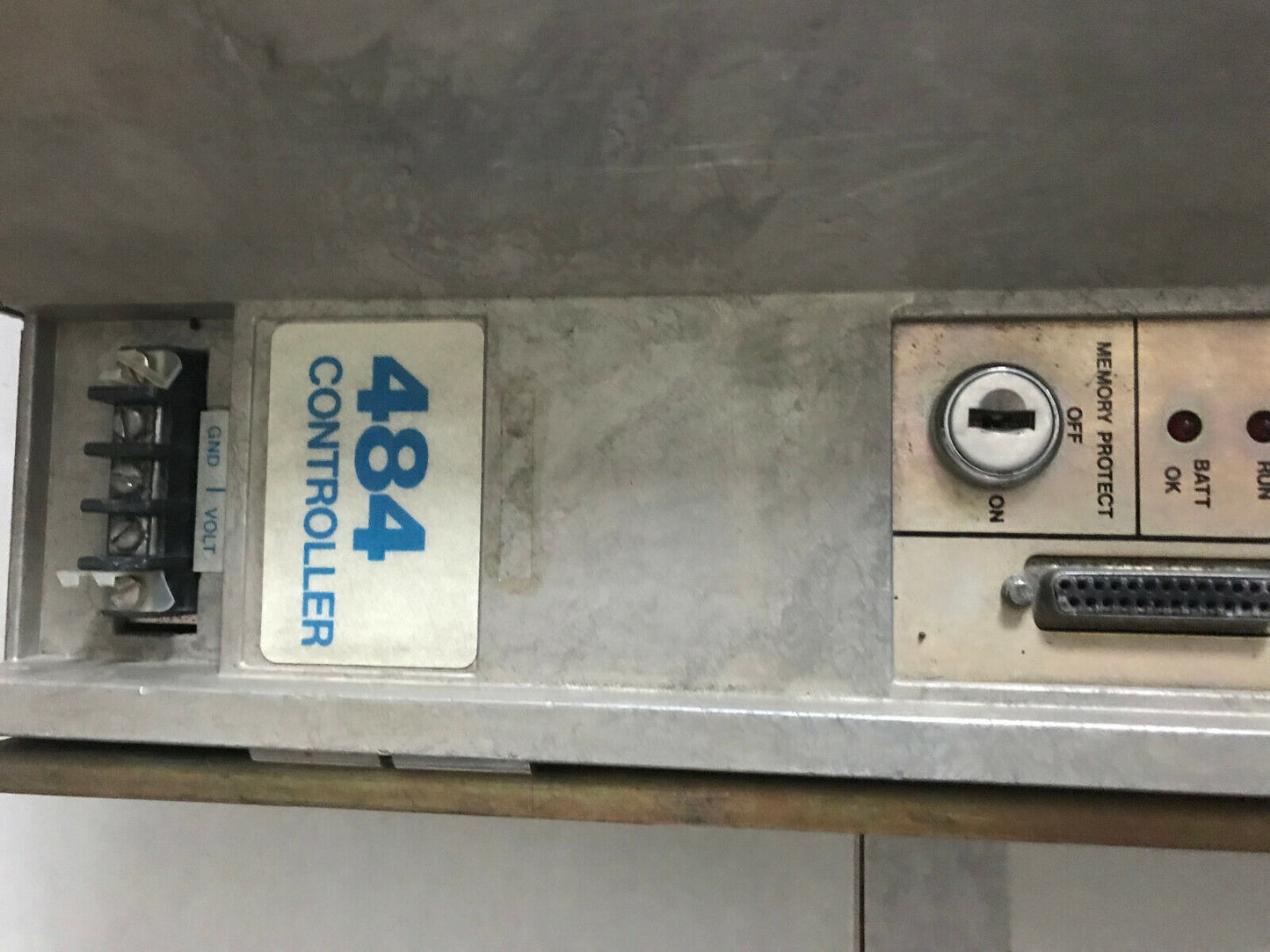 Gould C484-065,0484-065 Modicon Controller 110V,G484-065,484 Controller,Eu