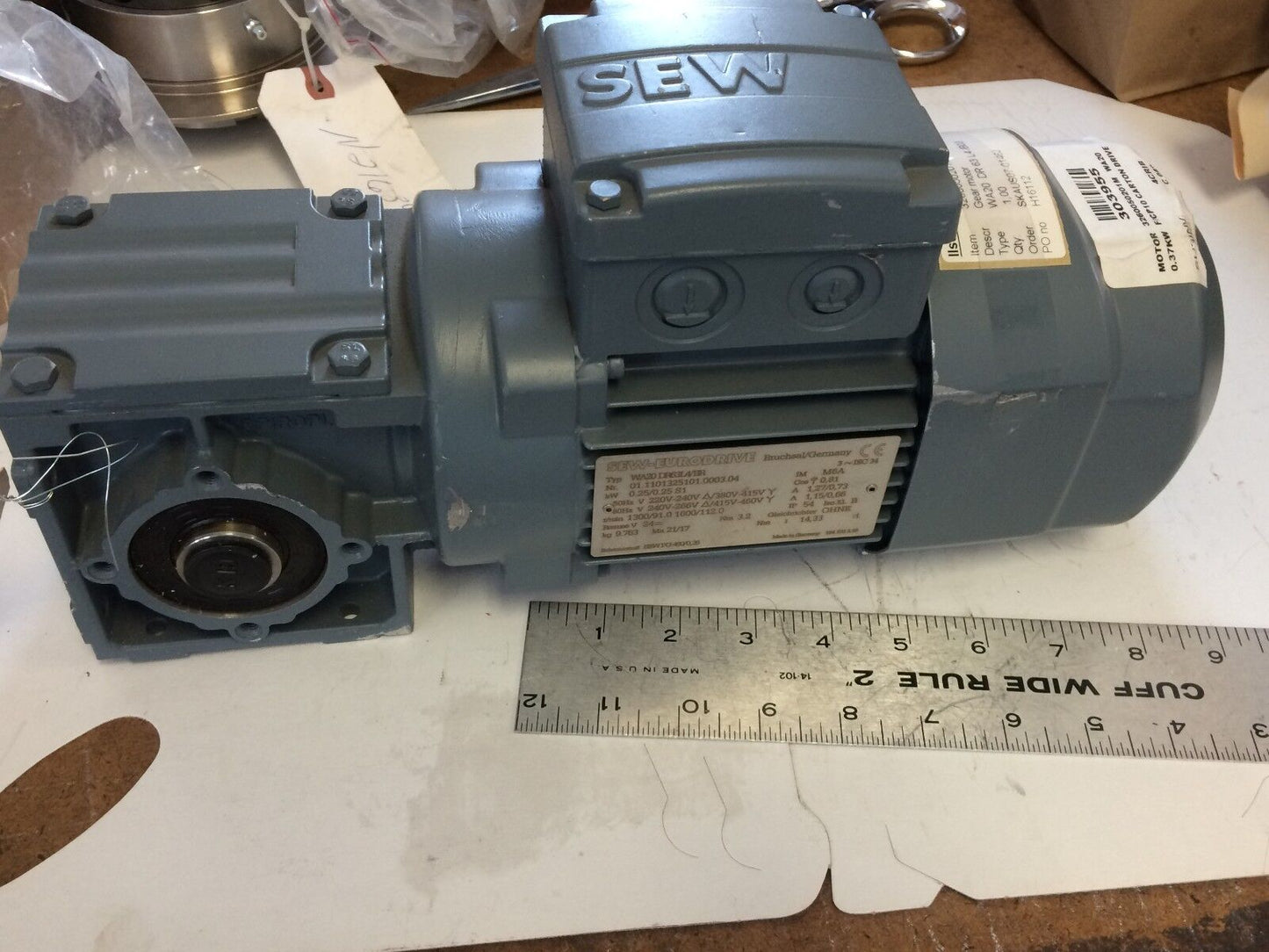 New Sew Eurodrive Wa20 Dr63la/Br Gear Drive, 3-Phase, .25 Kw, 220-460 V ,Tc