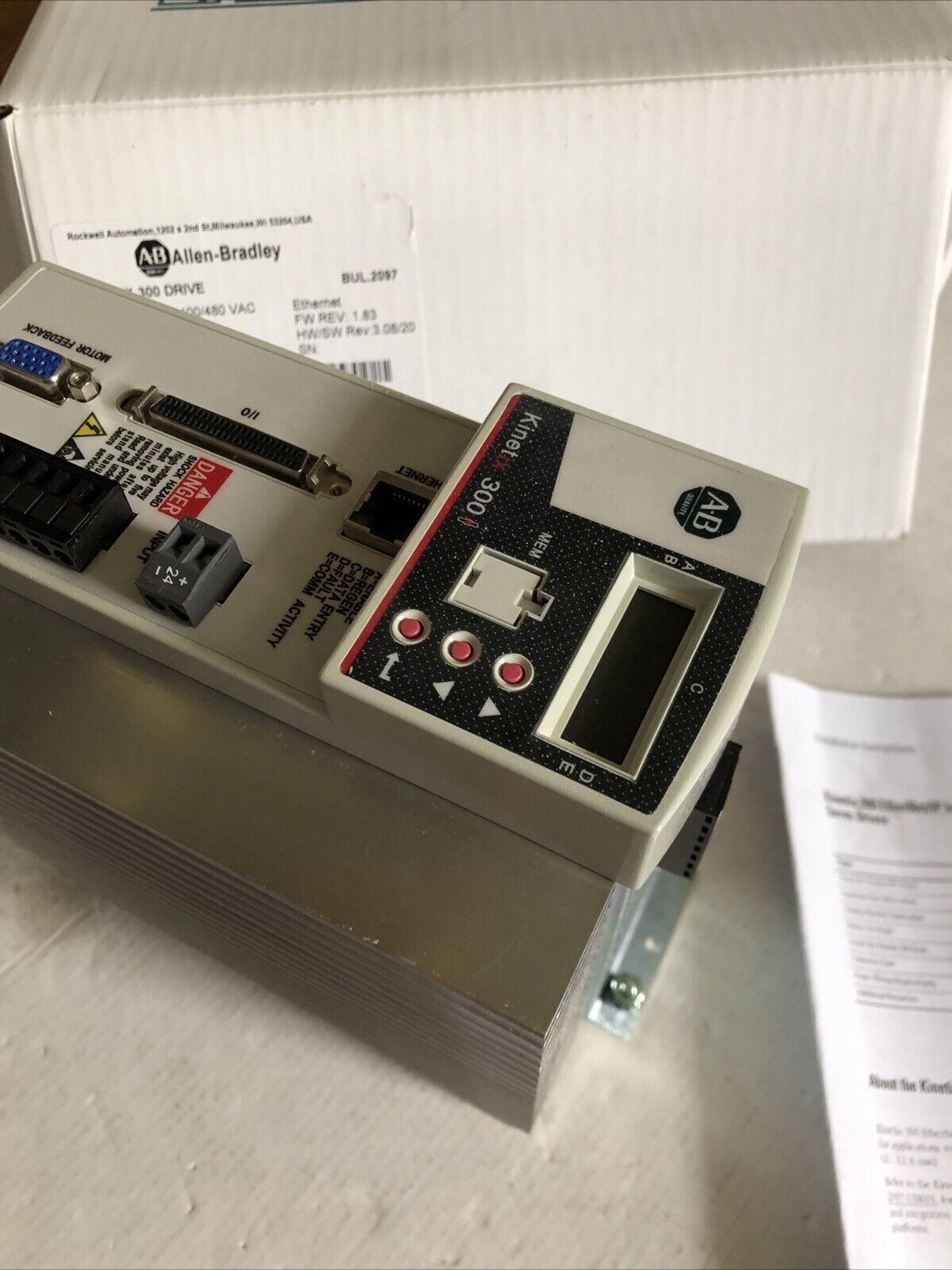 New Allen Bradley 2097-V34pr5 Kinetix 300 Servo Drive,2097 V34pr5,2097-V34pr5,Cr