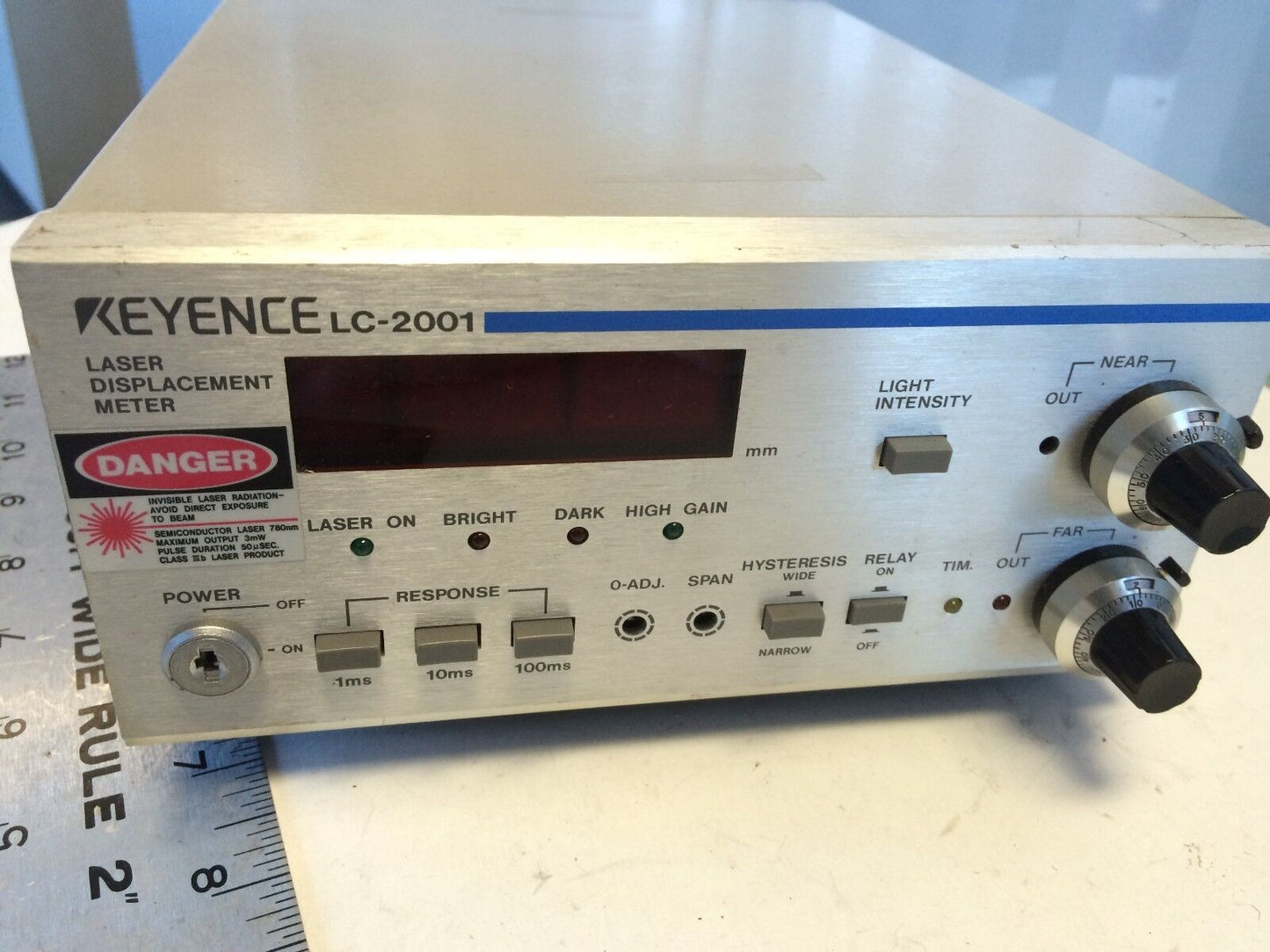 Keyence Lc-2001 Corp Laser Displacement Meter Lc-2001 (Excellent Condition),Sj