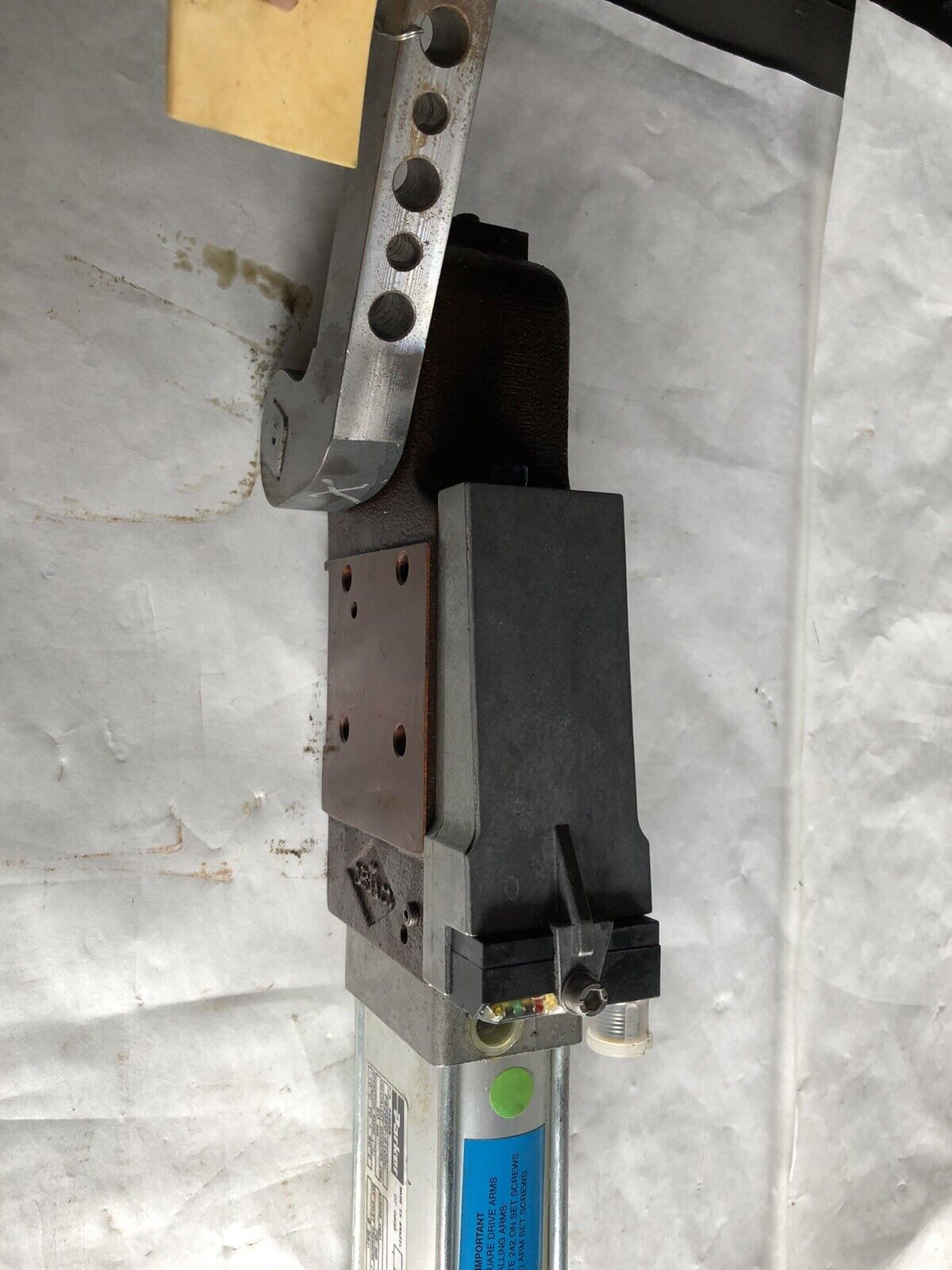 New Destaco 82G5n-612C907-217180A Clamp,Parker P82g50-3100U, 76Mm Stroke,Aj