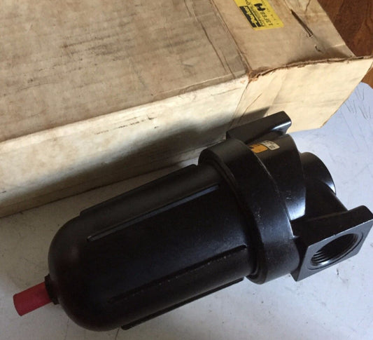 Parker 13F68h Oil Water Removal Filter Pneumatic 250 Psig Regulator,1-1/4",Be,Bw