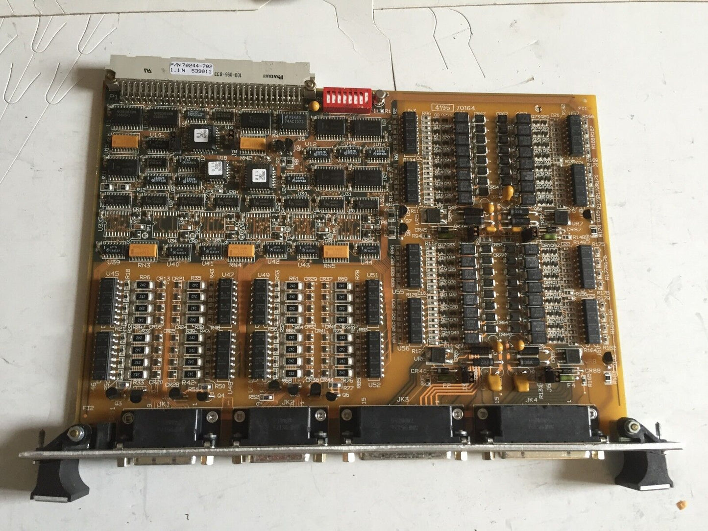 Adept 10330-00800,Dio 70244-702,1.1N 539011,Xycom 99993A-001,I/O Vme,Bc