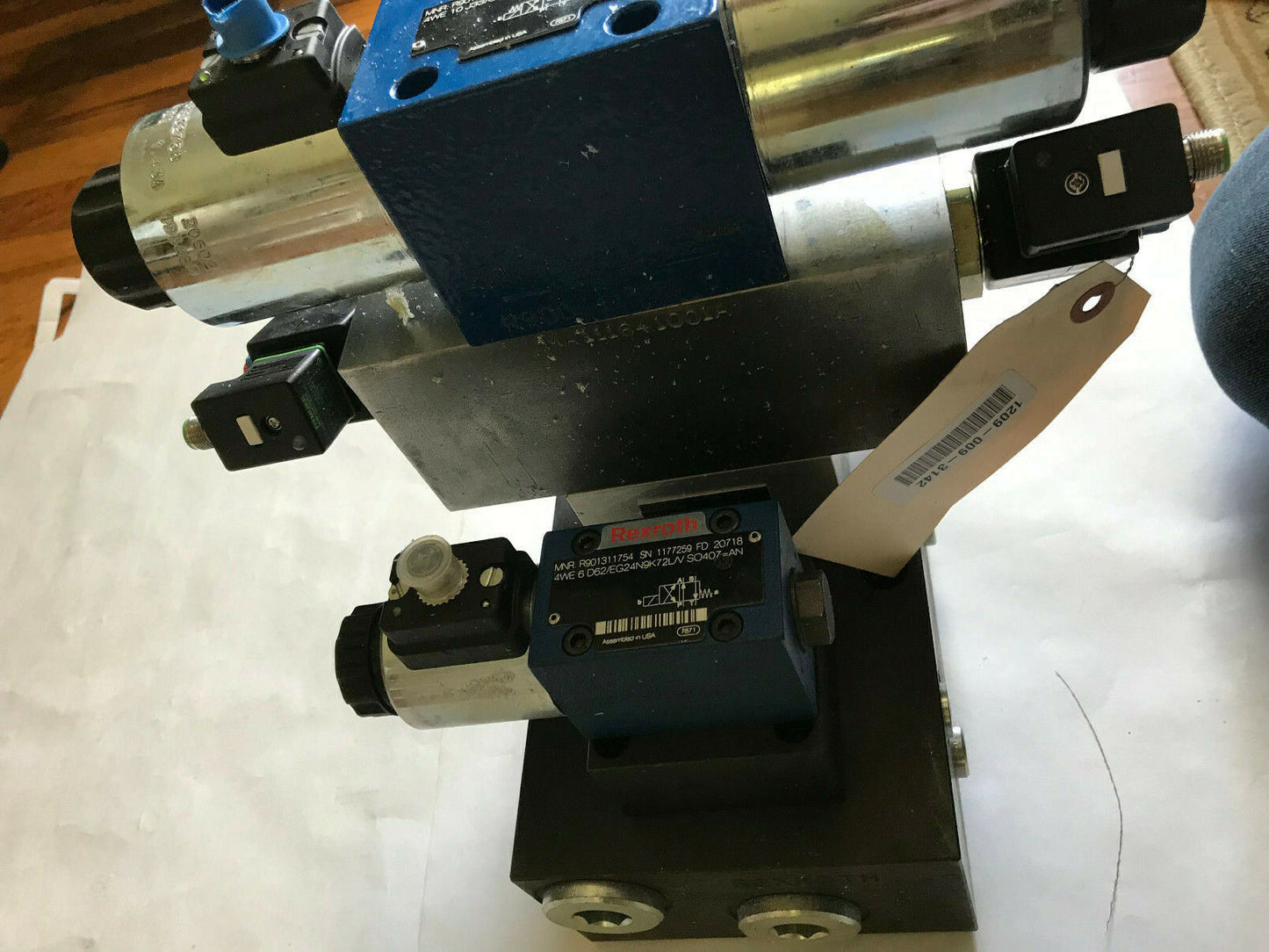 Rexroth R901311968,Ma111641001a,C8406,R901311754 Hydraulic Valve Abm10pn-3,24,Sf