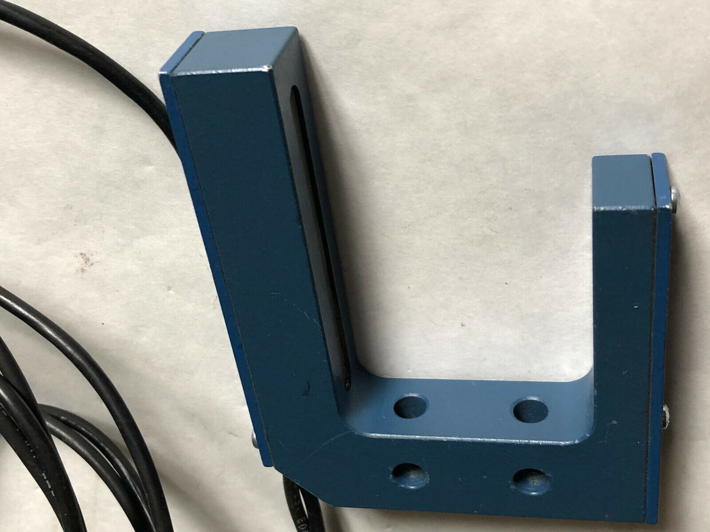 Cutler-Hammer 1372As3335 Eaton Photoelectric Analog Slot Sensor,Si