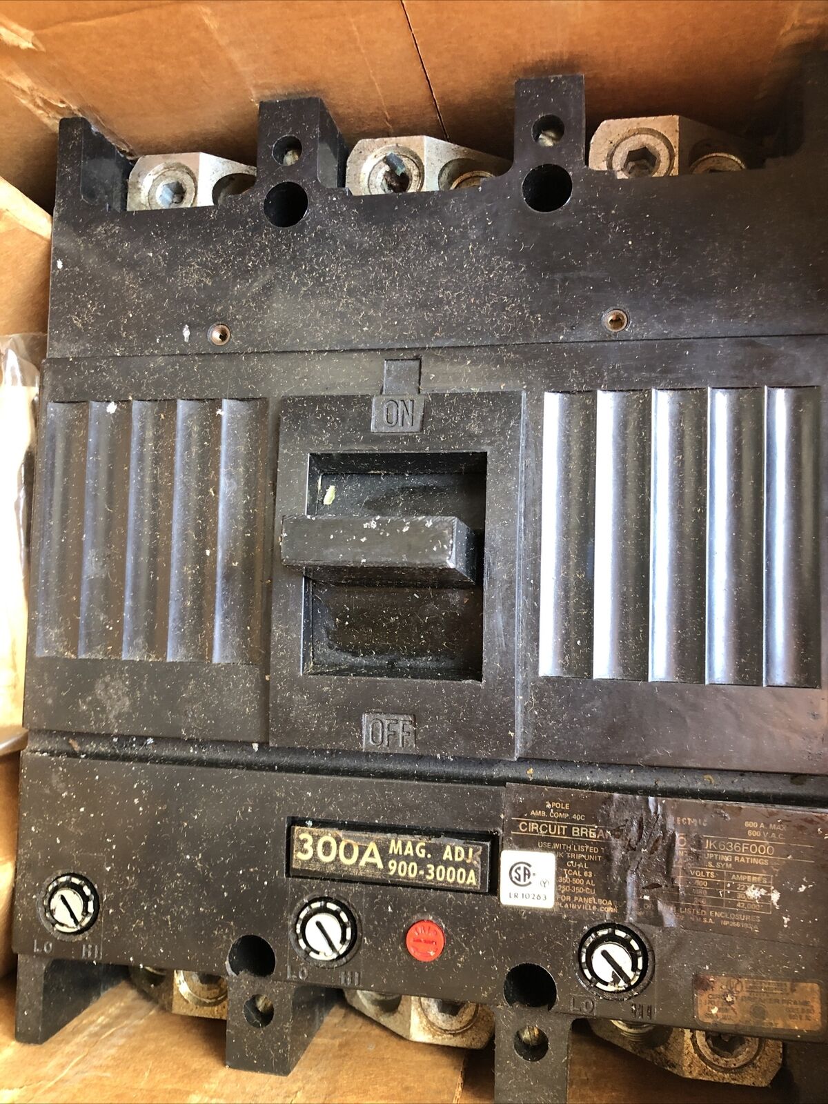 General Electric Tjk636f000 Circuit Breaker 300Amp 3-Pole 600Vac Tjk636300,Fa
