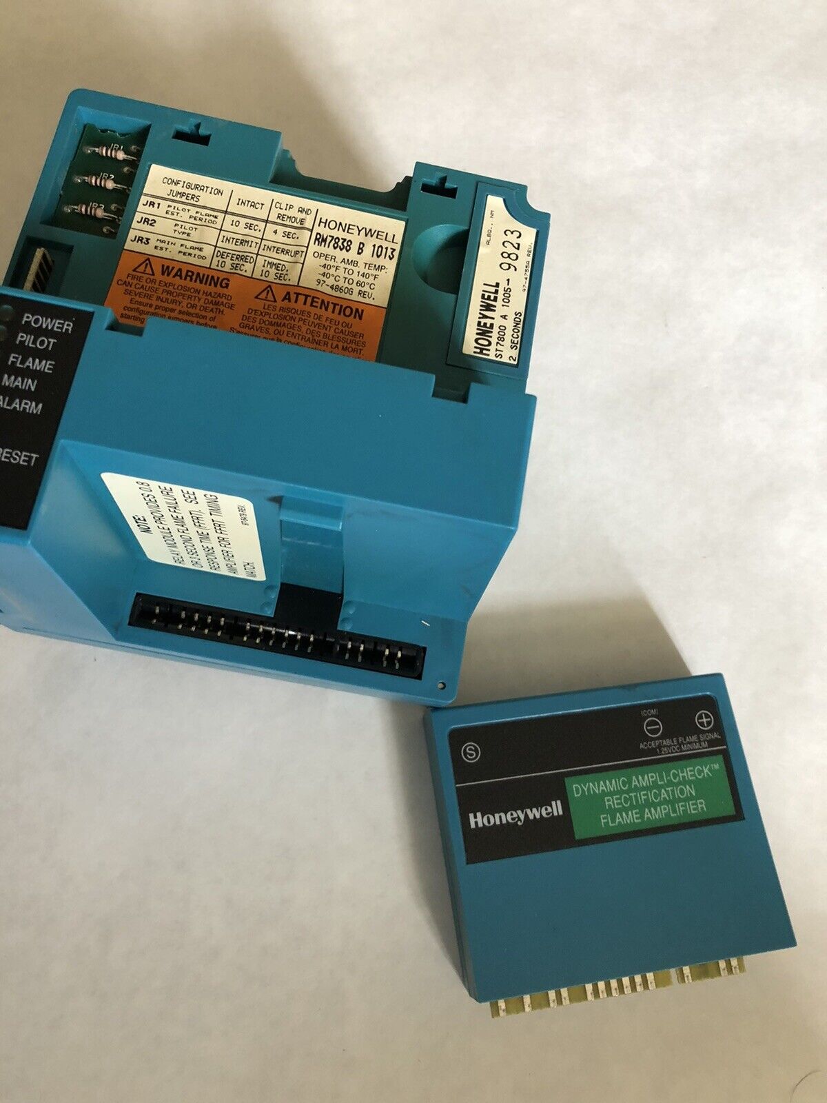 Honeywell Rm7838 B 1013,St7800a 1005,R7847 B 1031,Dynamic Flame Burner ,Sh