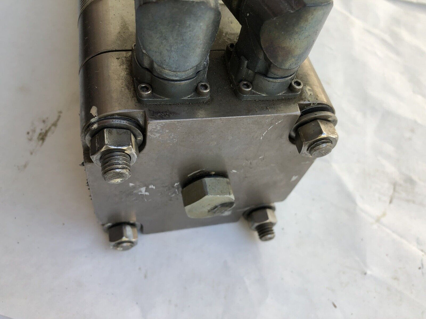 Comau Pico Pico40-0605-Mxx-Ku1-268-Xt Servo Actuator,5.3 A,3000 Rpm,0.5 Lead ,Tg