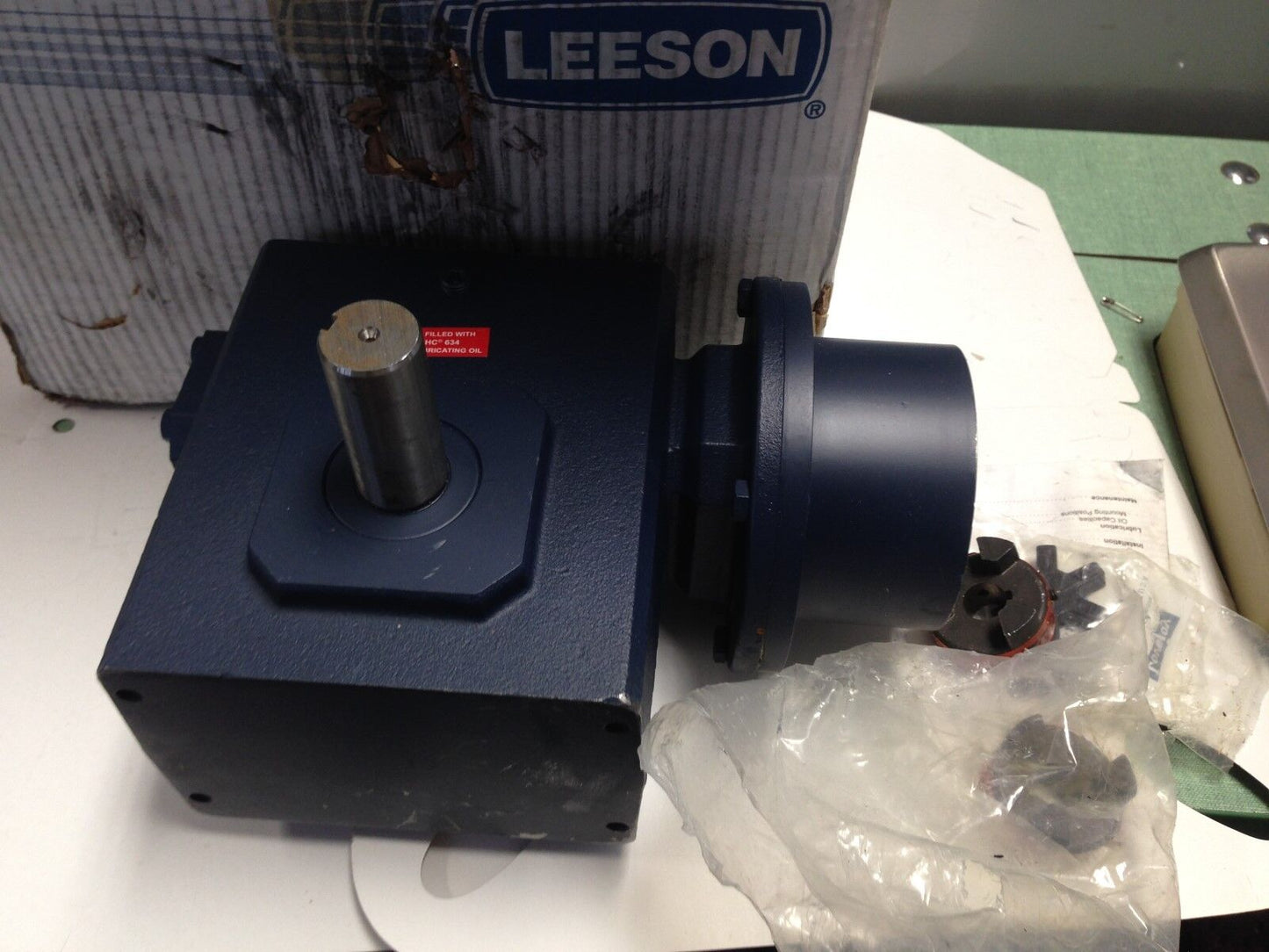 New Leeson Electric Co Motor W8265187.00,Bm826-60-L-56, 4.266Hp 7.5:1Rat,Tb