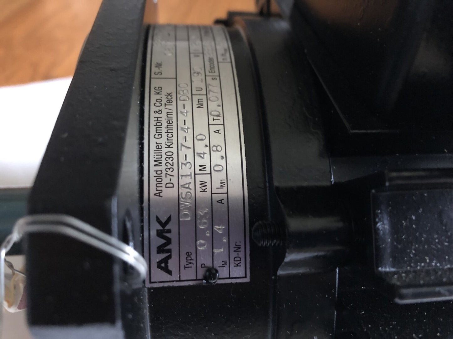 New Amk Dvsa13-7-4-4-Db0 Servo Motor,.63Kw,3500Rpm,Amk Dvsa13-7-4-4-Dbo Motor,Bs