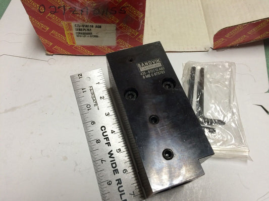 New Sandvik Coromant 435-810110 A60 8 Me 0 875761 Milling Toolholder,Bh