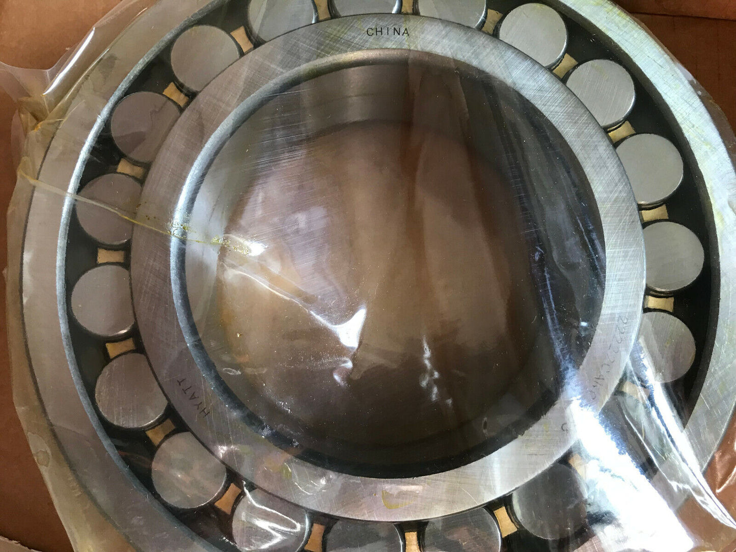 New Hyatt 22222Cakc3w33 Spherical Roller Bearing. 110X200x53mm,Tg
