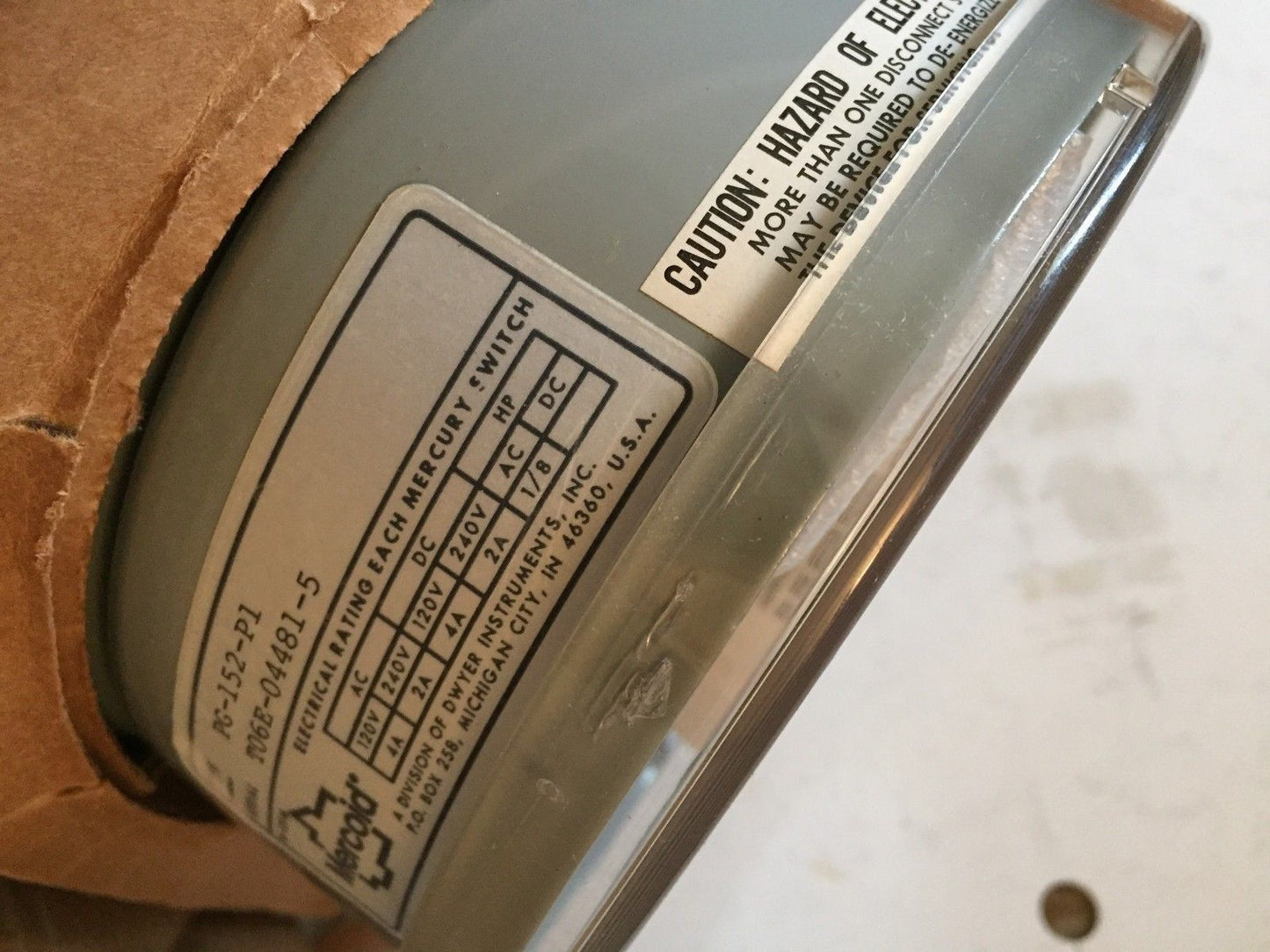 New Dwyer Pg-152-P1 Pressure Switch Pg152pi,Ba