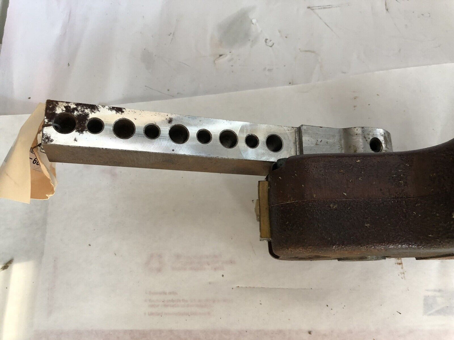 New Destaco 82G6n-632C907-009180B  Pneumatic Clamp,Tj