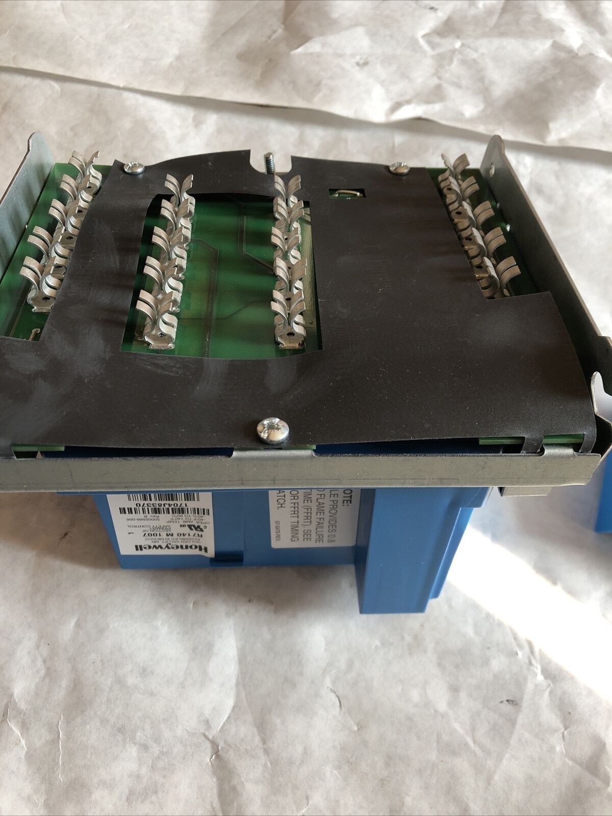 New Honeywell R7140m1007 Automatic Programming Burner Control Flame Safeguard,Df