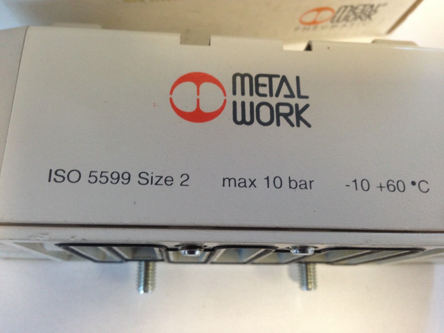 New Metal Work 7052012200 Pneumatic Manifold Valve, Size 2, Ipv 66 Pns Oc,Dc