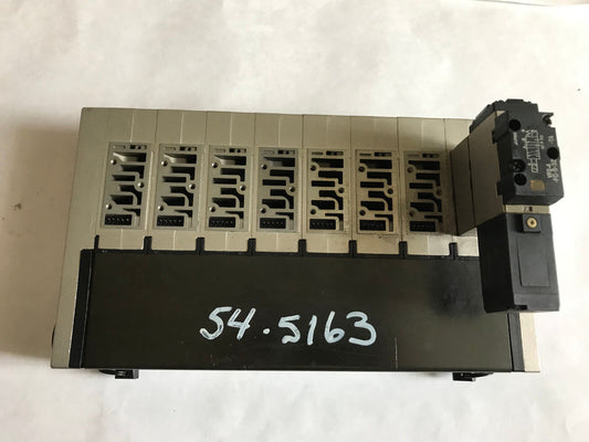 New Smc 14-Port Pneumatic Manifold Station 1/4"Npt,W/ Vf2-4-Fg-S-3Z-Ta Pb 1P,Sr