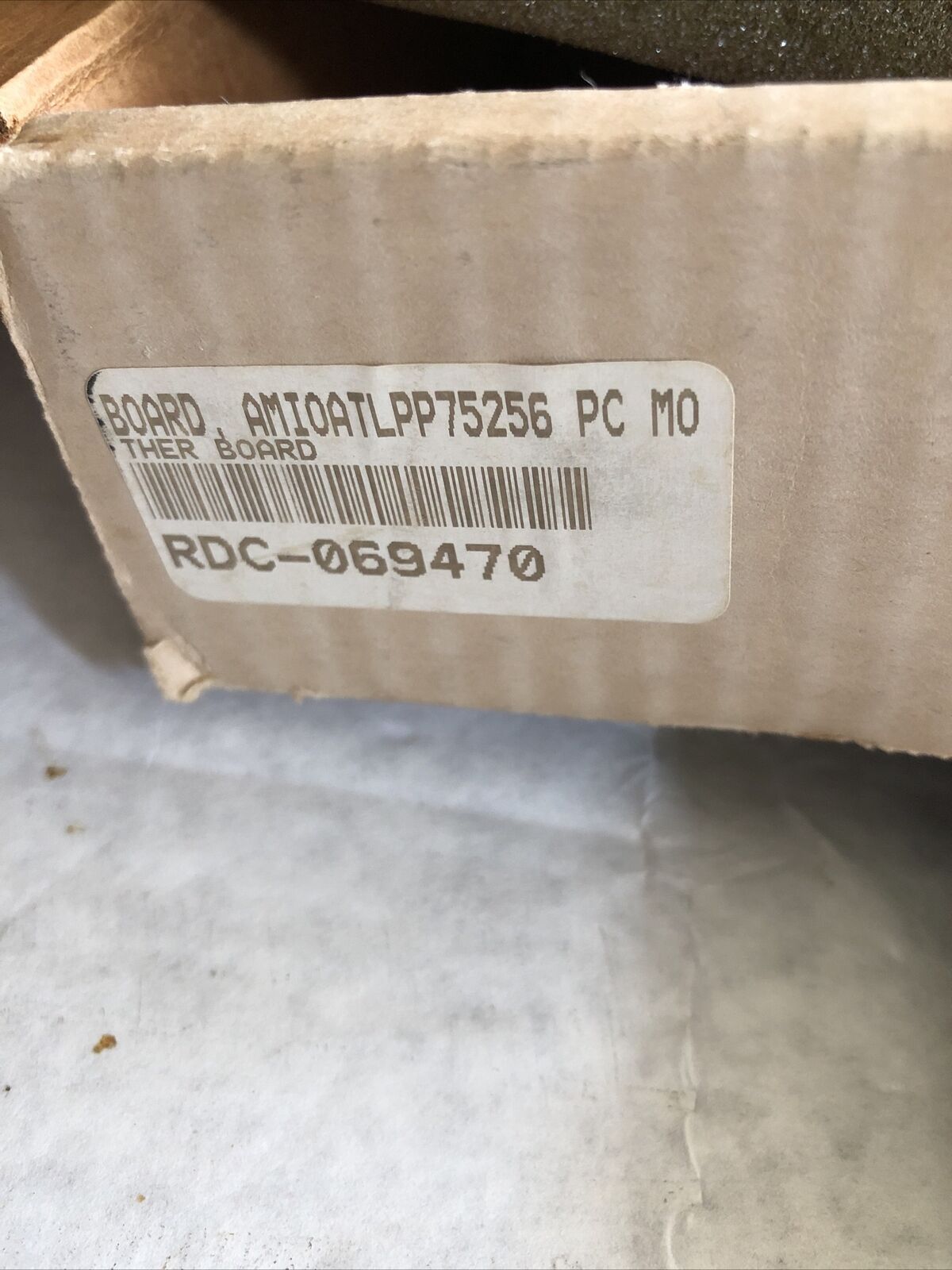 American Megatrends Super Voyager-Vlb,Series-690,Amioatlpp75256 Mother Board,Bd