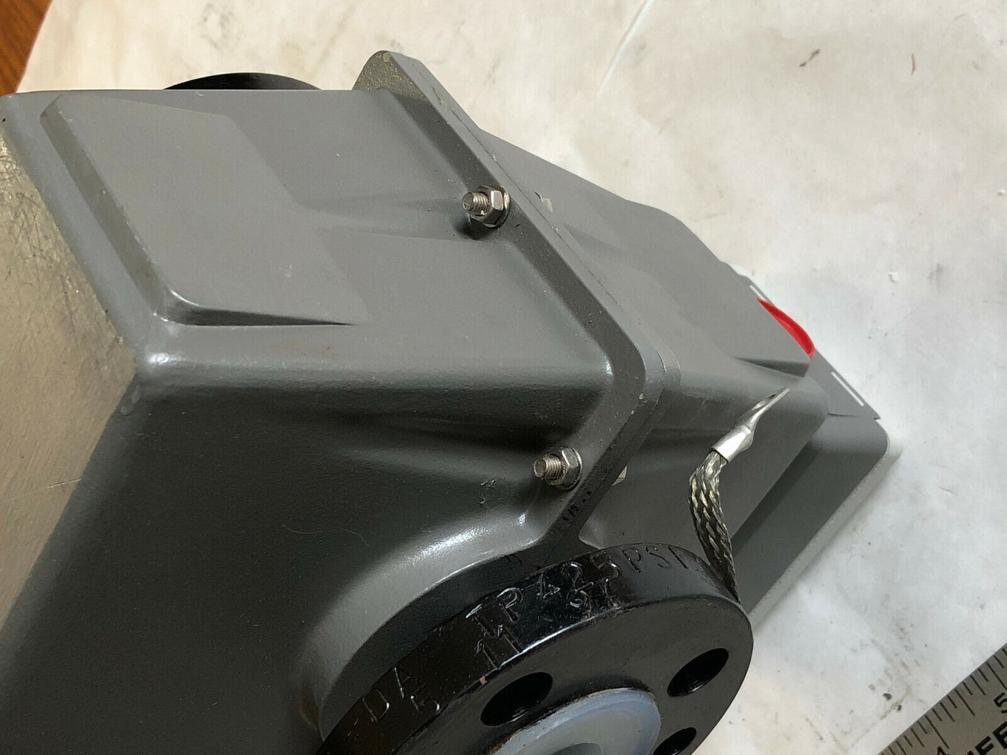 New Abb M013721010r1k0a Valve,250Psig,T.Proc 80C,T.Amb=60C,1.5299,-11/9/1.000,Tn