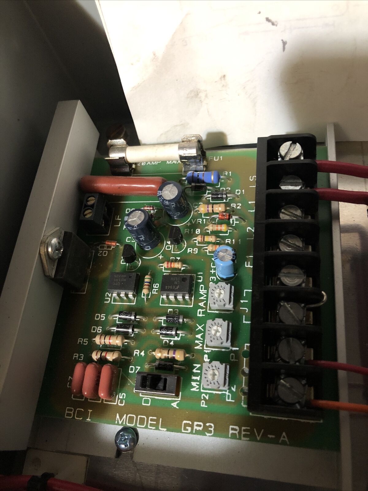 Ampion J003 Vibratory Bowl Controller,Bci Gp3 Rev-A,109806, 115Vac/15A,By