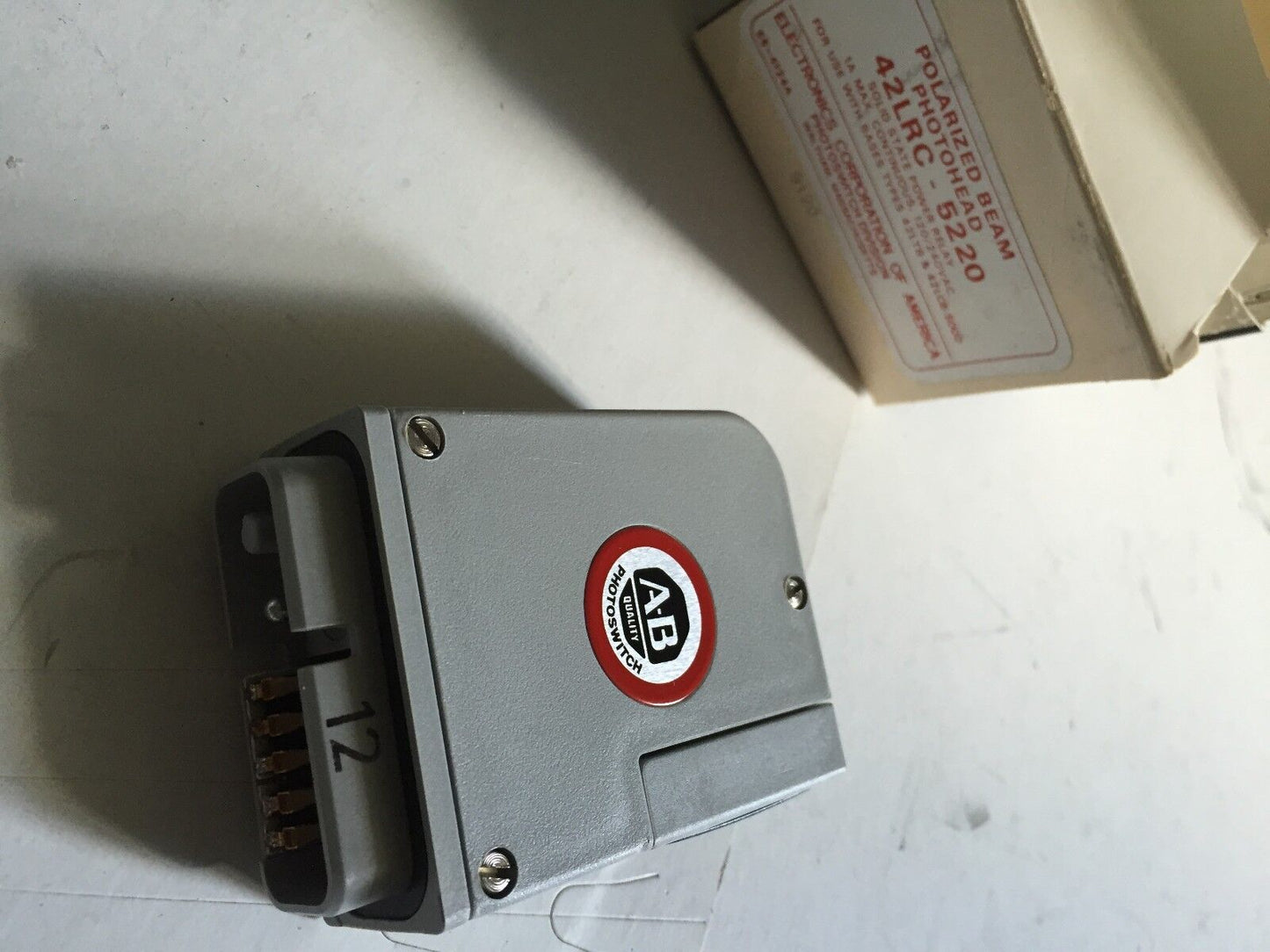 New Allen Bradley 42Lrc-5220 Polarized Photohead Sensor Red 5000,Td